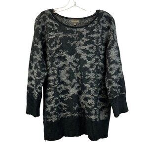 Apropos Women’s Round Neck Above Wrist Sleeve Black/Gray Sweater Large